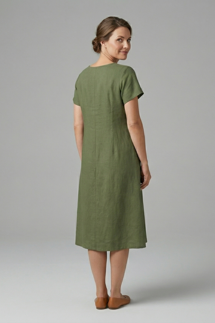 Lila | Chic Midi Dress with Short Sleeves and Pockets
