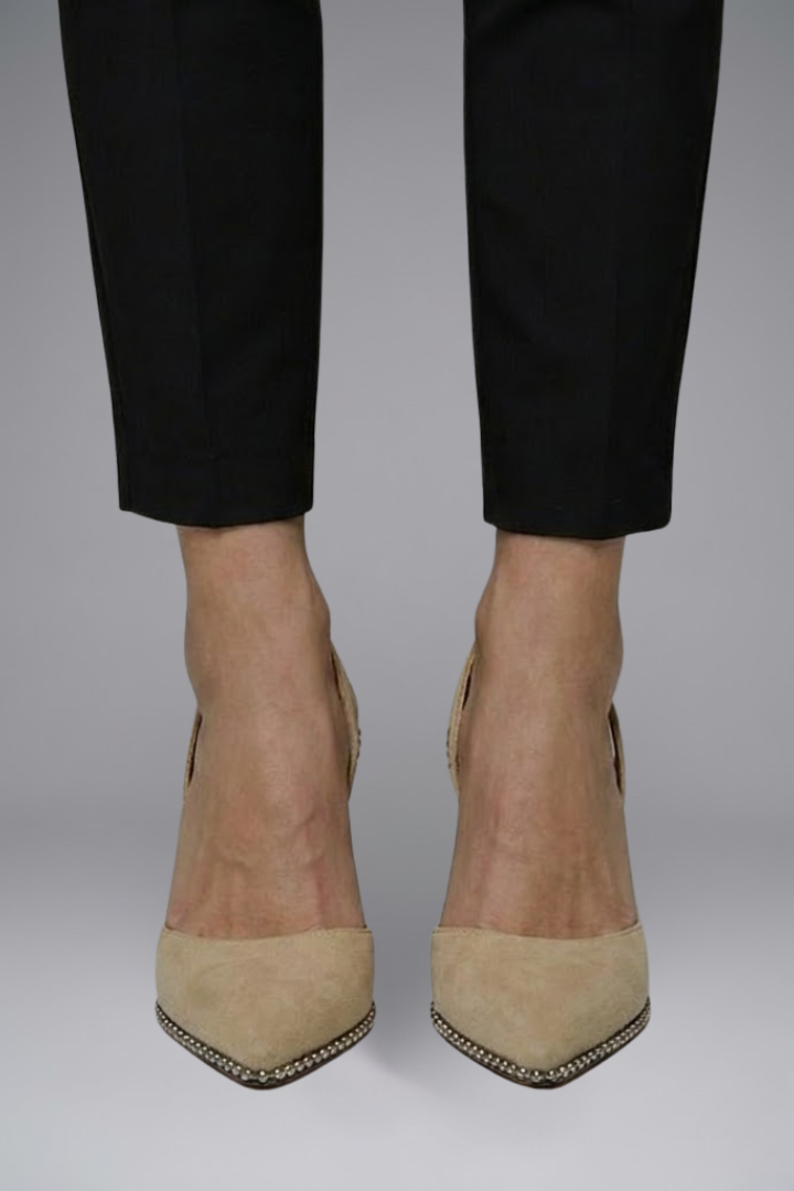Lila | Sleek Slingback Pumps for All Seasons
