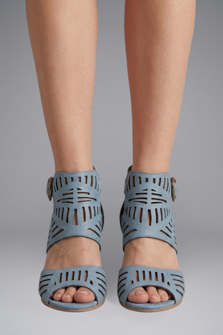 Lila | Chic Ankle Strap Summer Sandals