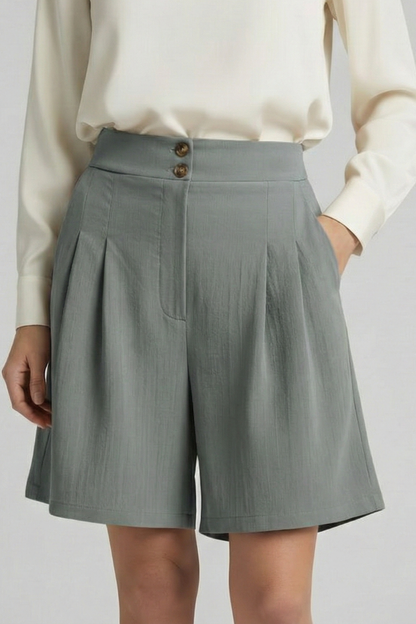 Lila | Wide-Leg Shorts with Button Waist