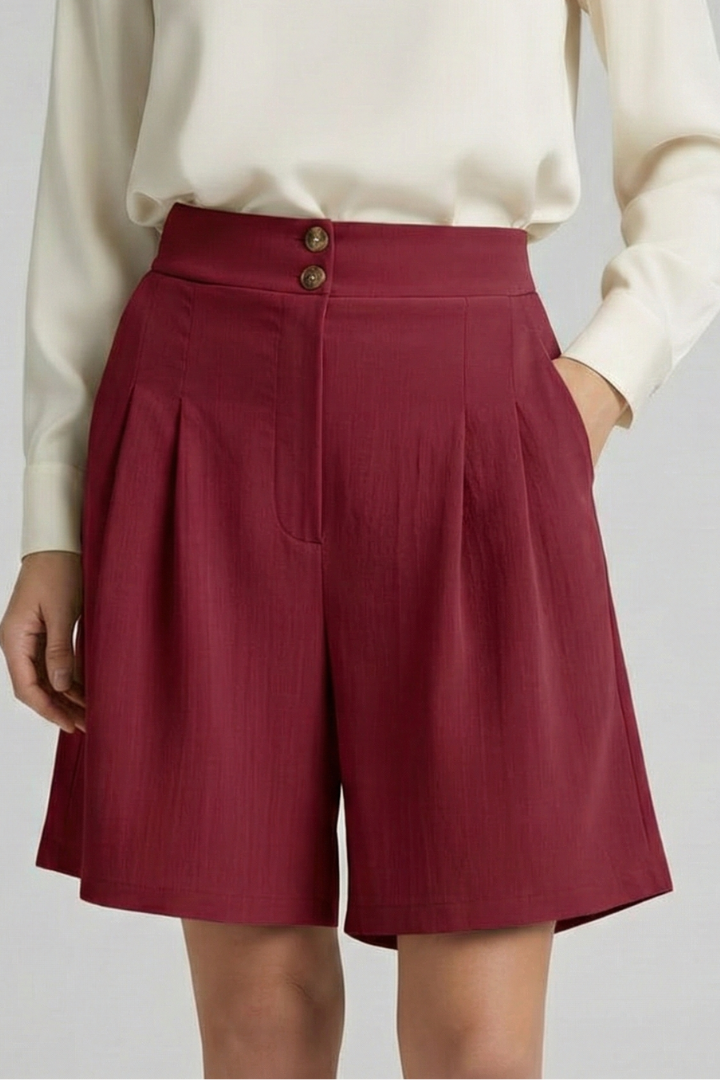 Lila | Wide-Leg Shorts with Button Waist