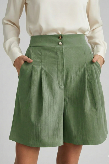 Lila | Wide-Leg Shorts with Button Waist