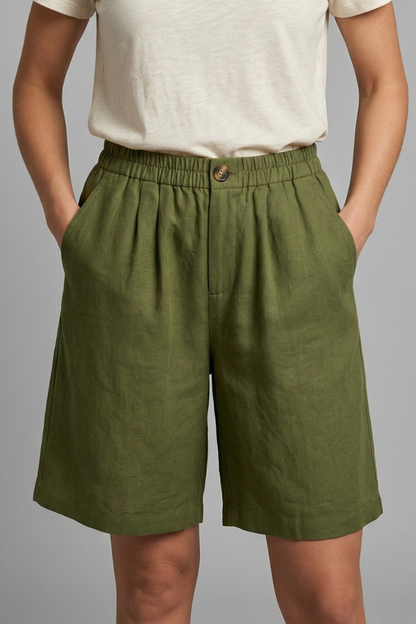 Lila | Chic Elastic Waist Shorts with Pockets