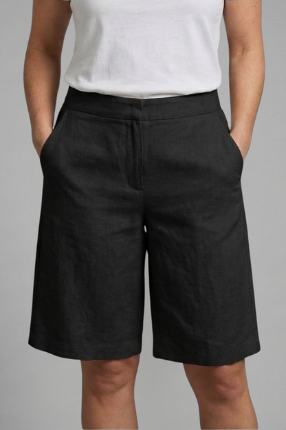 Lila | Chic Elastic Waist Shorts with Pockets