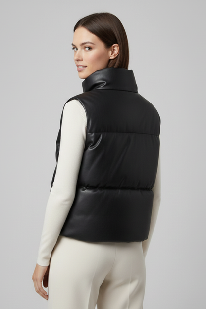 Lila | Sleek Sleeveless Zip Jacket