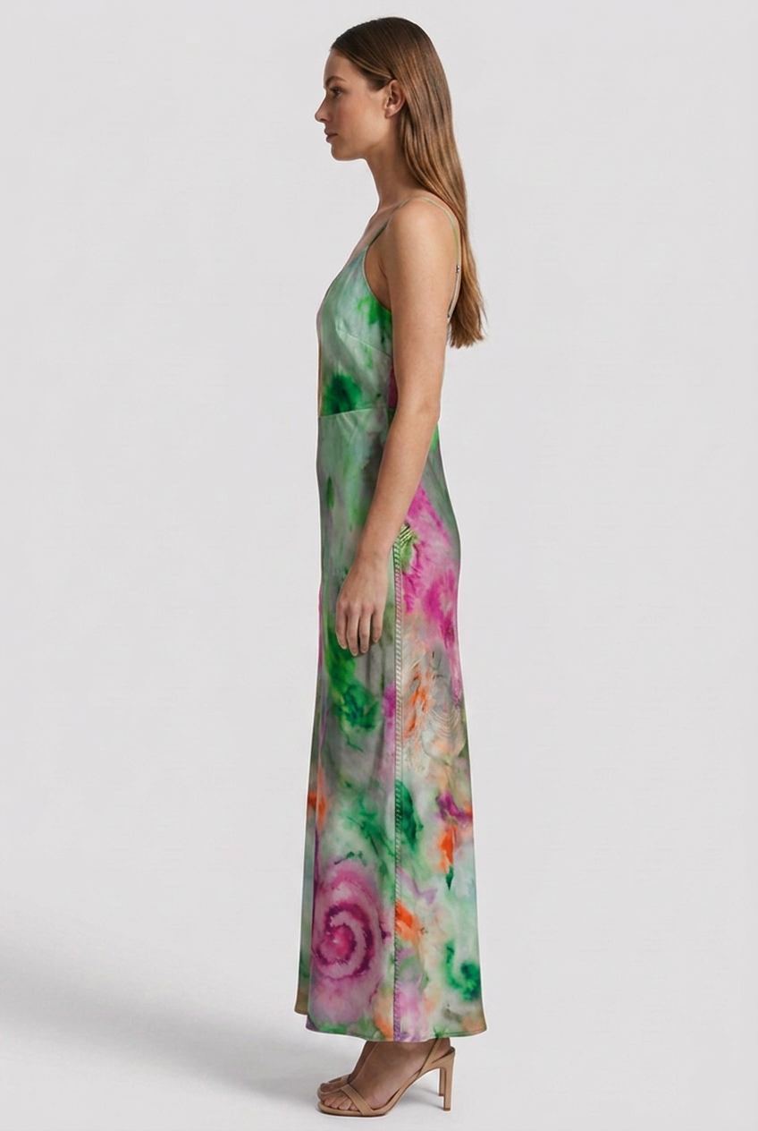 Luna | Elegant Sleeveless Maxi Dress with Printed Scarf