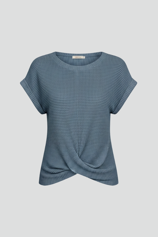 Lila | Classic Round Neck Short Sleeve T-Shirt