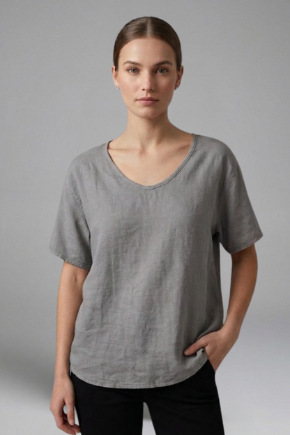 Lila | Classic Round Neck Short Sleeve T-Shirt
