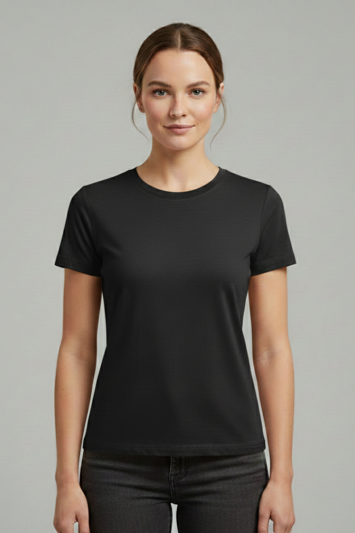 Lila | Classic Round Neck Short Sleeve T-Shirt