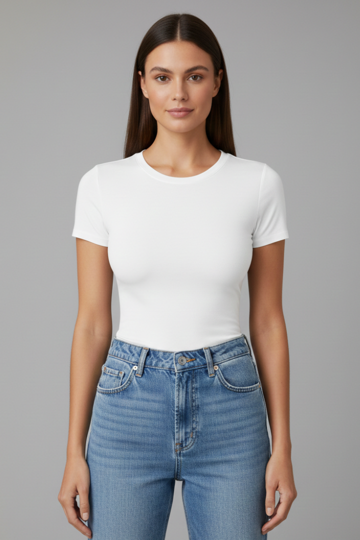Lila | Classic Round Neck Short Sleeve T-Shirt