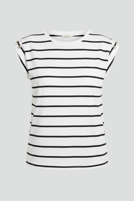 Lila | Effortless Sleeveless Round Neck T-Shirt