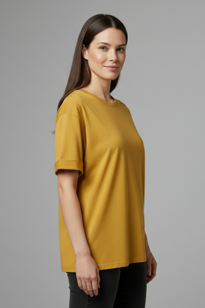 Lena | Chic Round Neck T-Shirt with Rolled Sleeves