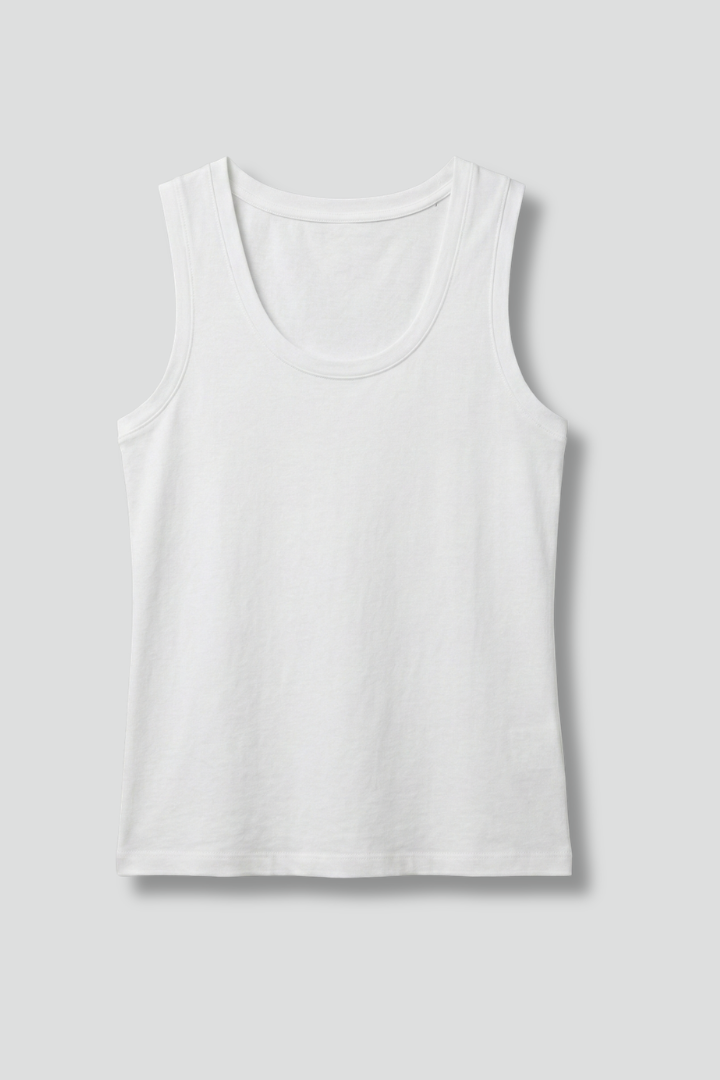 Lila | Sleek Sleeveless Round Neck Tank Top