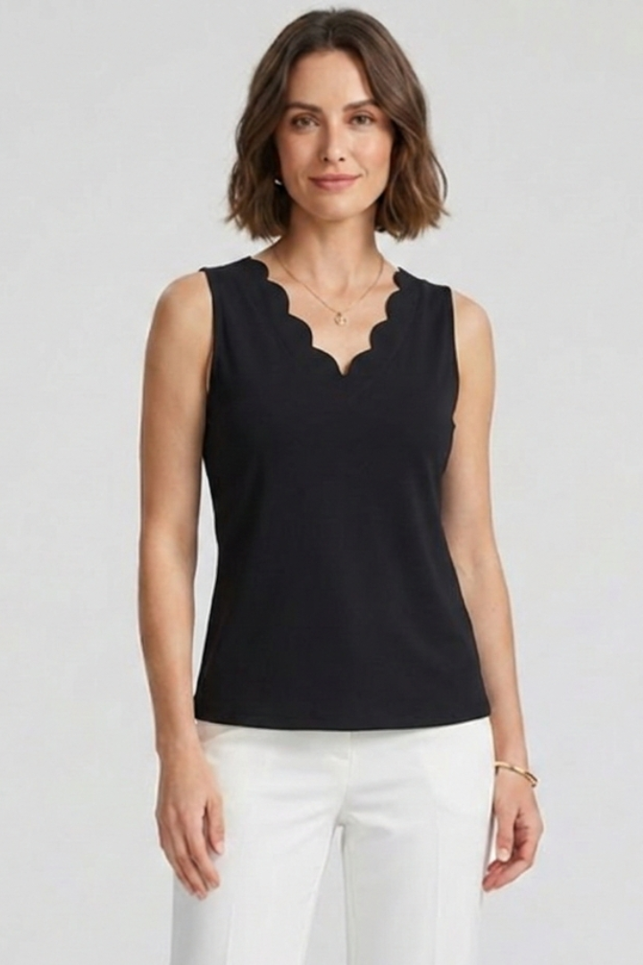 Lila | V-Neck Scalloped Tank Top