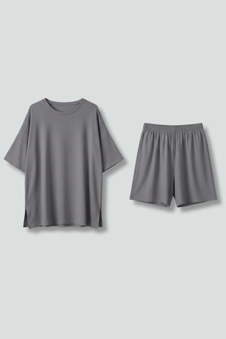 Lila | Chic Two-Piece Set with Crew Neck Top and Loose Shorts