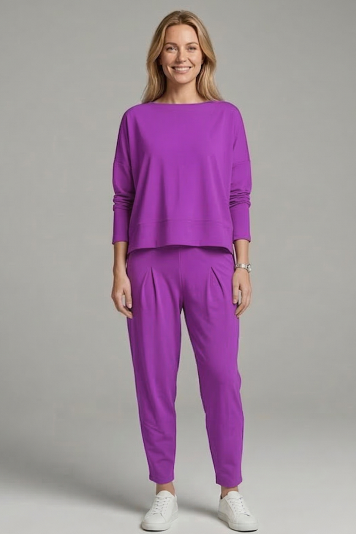 Lena | Chic Crew Neck Top and Tapered Trousers Set