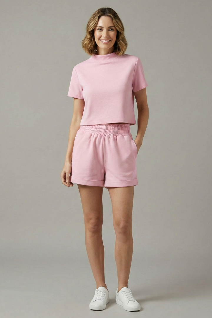 Lila | Chic Crop Top and Elastic Waist Shorts Set