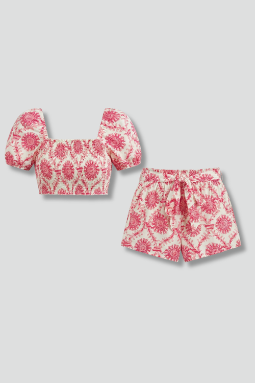 Lila | Chic Square Neck Top and Elastic Shorts Set