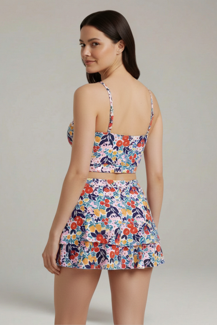 Lila | Chic Two-Piece Set with Strap Top and Skirt