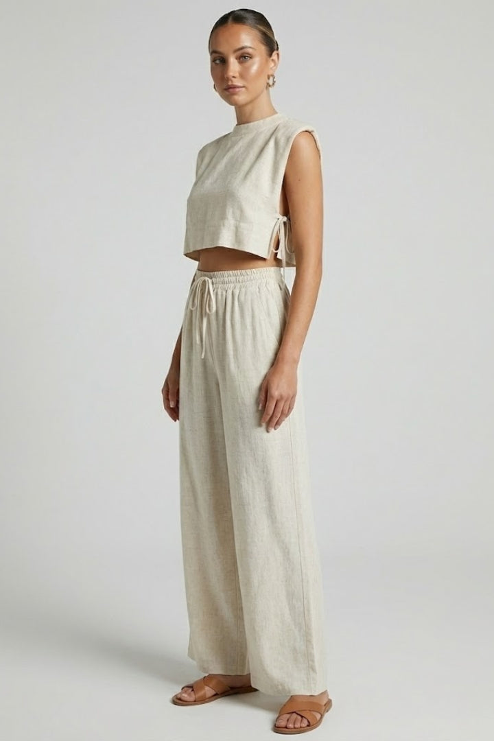 Lila | Chic Two Piece Set with Sleeveless Top and Wide Leg Pants