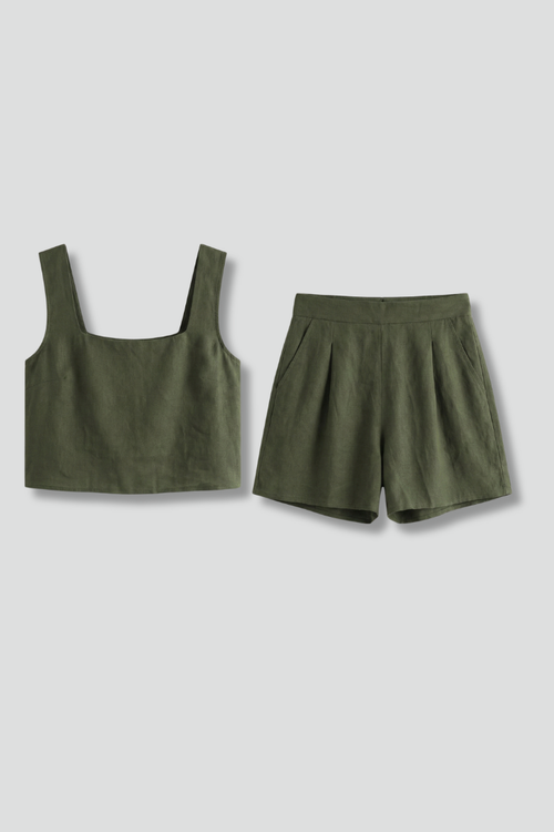 Lila | Chic Square Neck Two Piece Set with Pleated Shorts