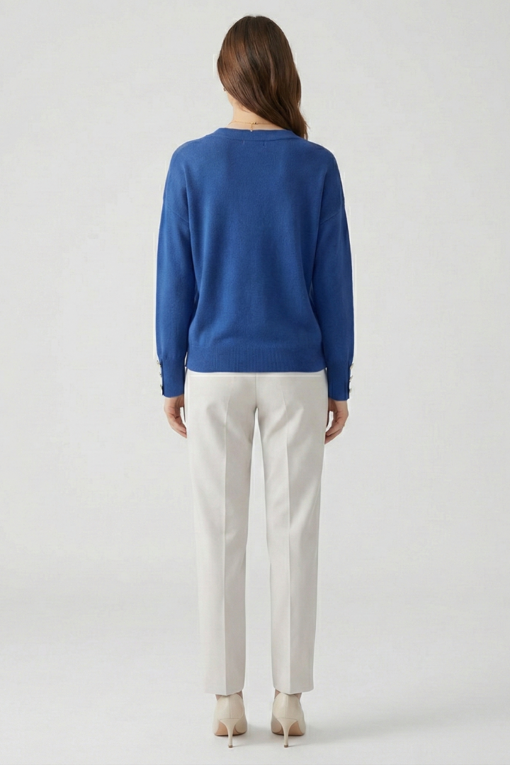 Lila | V-Neck Sweater with Dropped Shoulders and Buttoned Cuffs