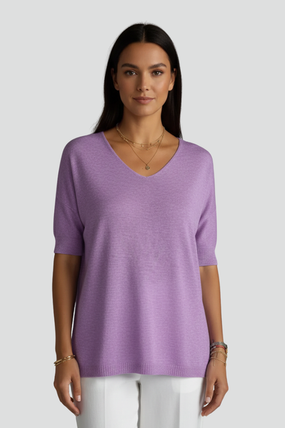 Lila | V-Neck Relaxed Top with Short Sleeves