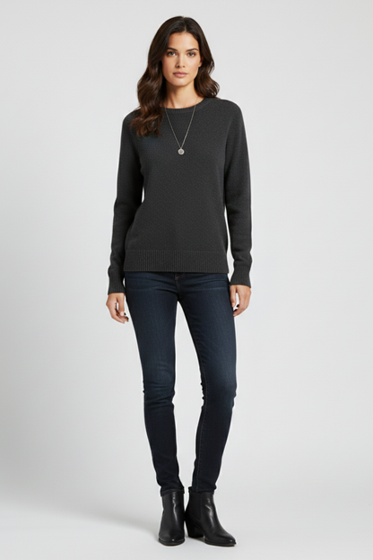 Lena | Knitted Sweater with Round Neckline
