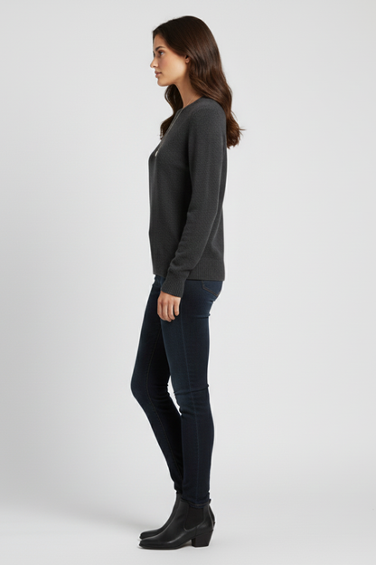 Lena | Knitted Sweater with Round Neckline