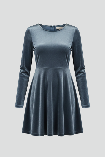Lila | Chic Mini Dress with Round Neckline and Long Sleeves