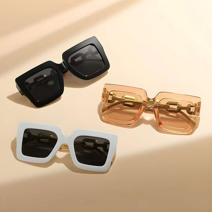 Freya | Bold Chain-Detail Sunglasses