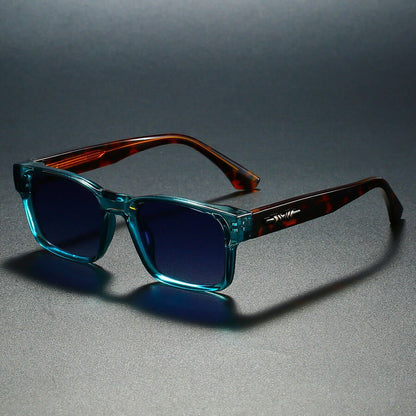Vivienne | Retro-Inspired Sunglasses