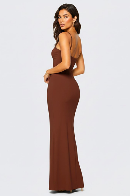 Lila | Elegant Spaghetti Strap Maxi Dress with Open Back