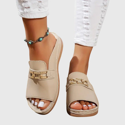 Luna | Chic Chain-Strap Platform Slide Sandals