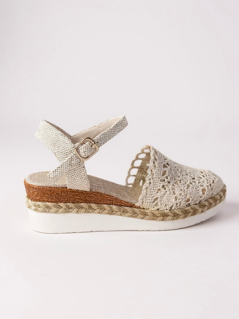 Lila | Crochet Flatform Sandals with Ankle Buckle