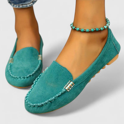Lena | Chic Moc-Toe Loafers with Metal Accents