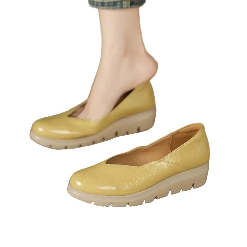 Lena | Chic Round Toe Slip-On Platform Flats