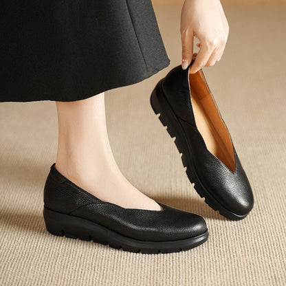 Lena | Chic Round Toe Slip-On Platform Flats