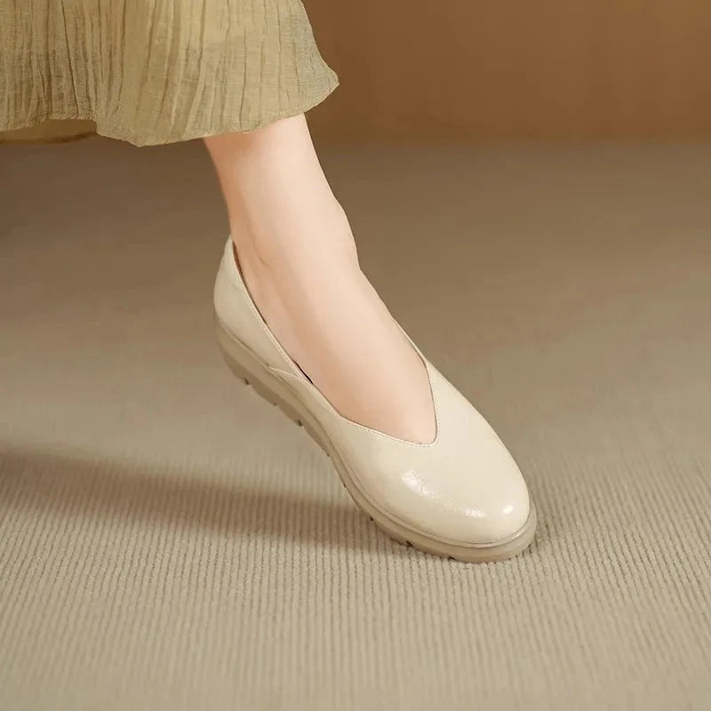 Lena | Chic Round Toe Slip-On Platform Flats