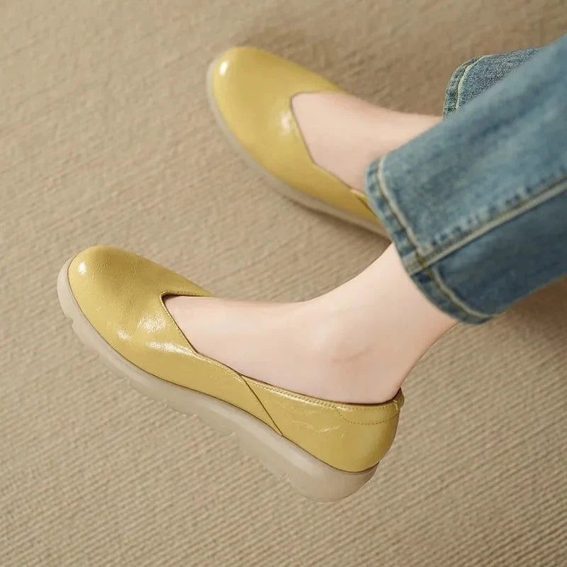 Lena | Chic Round Toe Slip-On Platform Flats