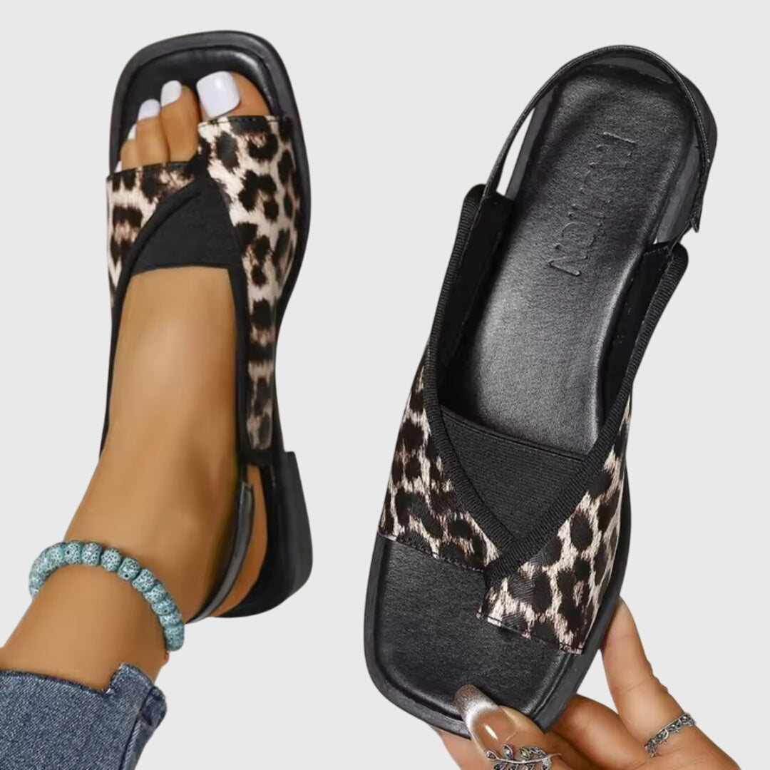 Lila | Two-Tone Square Toe Slingback Flats